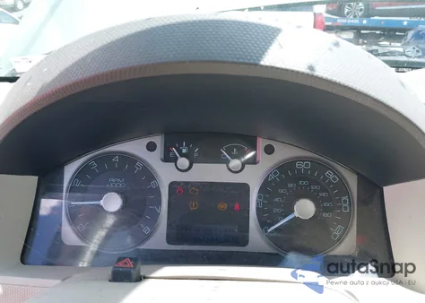 2010 Mercury Mariner Premier z USA, uszkodzony, nr VIN 4M2CN9H7XAKJ15161